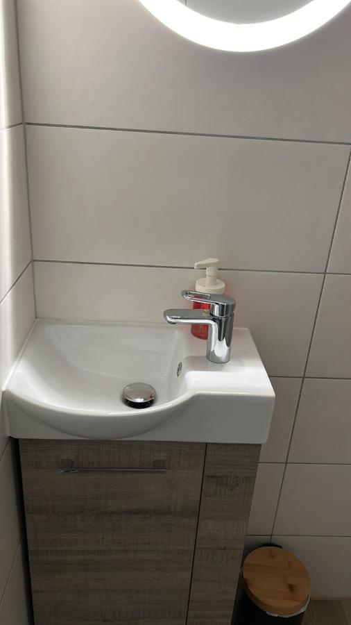 Studio T A 5Mn Euro Airport Avec Terrasse Saint-Louis  Exterior photo